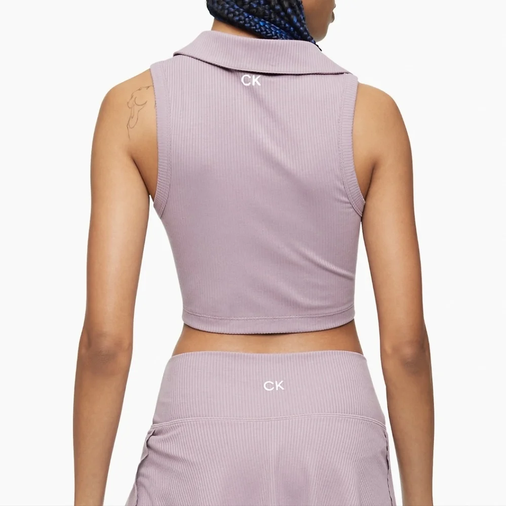 CALVIN KLEIN Performance Lifestyle rib knit collared cropped tank top - Picture 2 of 4